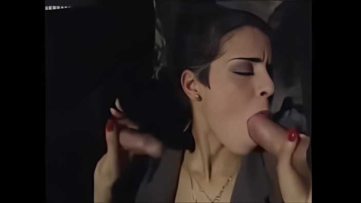 Classic Porn: Slut Fuck With Two