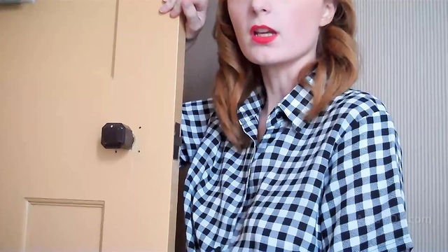 Watch me empty my load into this redhead’s mouth