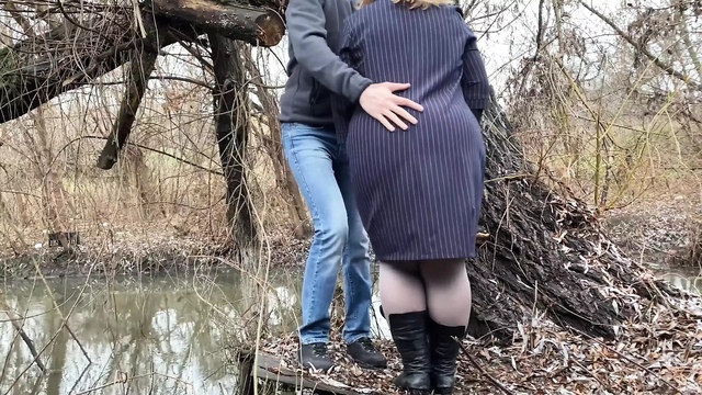 On mother-in-law's wet pussy with your palm