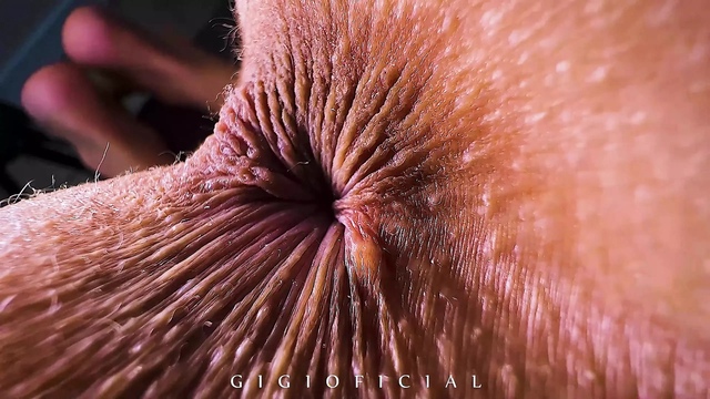 THE VERY BEST HOT MOMENTS OF GIGIOFICIAL PART 1
